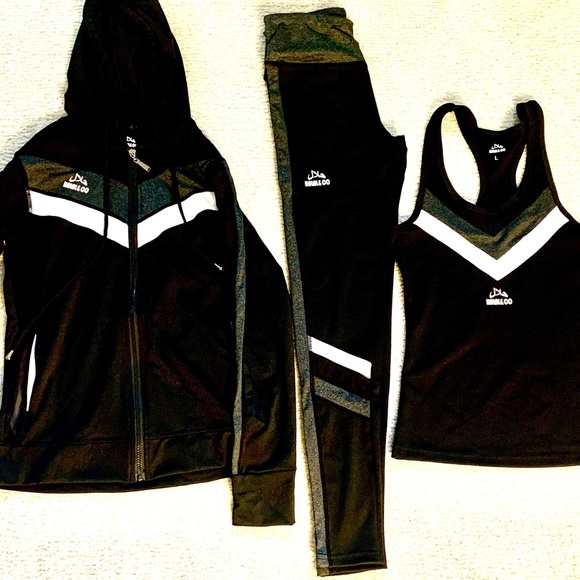 3 piece set yoga outfits in various colors - Picture 5 of 5